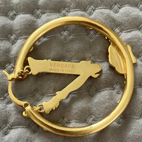 Faux Versace Gold V Medusa Earrings - Picture 2 of 4